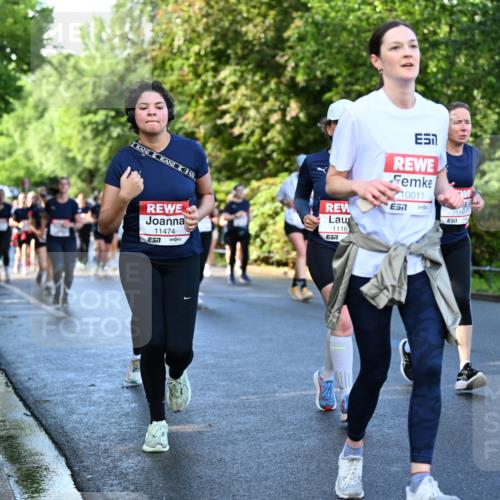 14.06.2026 - REWE Women's Run Dr. Thomas Lammeyer http://msf.ph/oto/9757300 14.06.2026 09:21:12 Laufen 11474, 1116, 10011, 11081, 57, 10013, 7, 031 meine-sportfotos.de