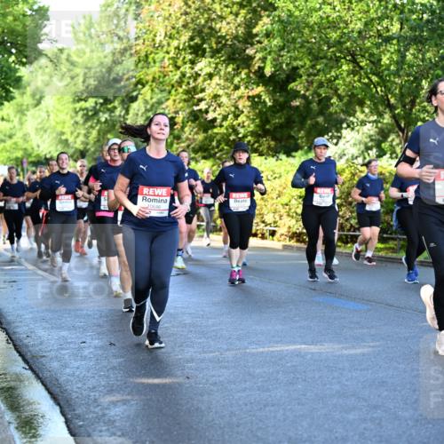 14.06.2026 - REWE Women's Run Dr. Thomas Lammeyer http://msf.ph/oto/9757352 14.06.2026 09:21:16 Laufen 10646, 10544, 57 meine-sportfotos.de