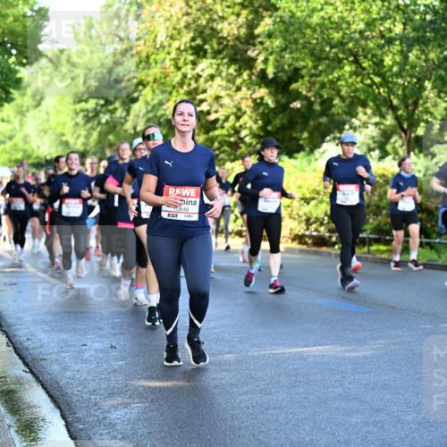 14.06.2026 - REWE Women's Run Dr. Thomas Lammeyer http://msf.ph/oto/9757354 14.06.2026 09:21:16 Laufen 19, 0646, 7, 10544, 7 meine-sportfotos.de