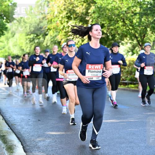 14.06.2026 - REWE Women's Run Dr. Thomas Lammeyer http://msf.ph/oto/9757370 14.06.2026 09:21:17 Laufen 10963, 10646 meine-sportfotos.de