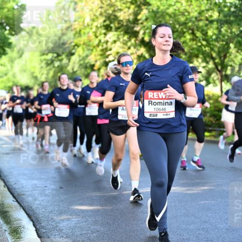 14.06.2026 - REWE Women's Run Dr. Thomas Lammeyer http://msf.ph/oto/9757375 14.06.2026 09:21:17 Laufen 10646 meine-sportfotos.de