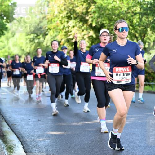 14.06.2026 - REWE Women's Run Dr. Thomas Lammeyer http://msf.ph/oto/9757388 14.06.2026 09:21:18 Laufen 6599, 577, 10963, 7 meine-sportfotos.de