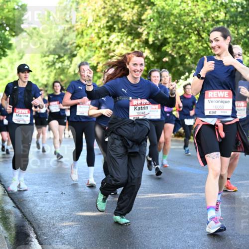 14.06.2026 - REWE Women's Run Dr. Thomas Lammeyer http://msf.ph/oto/9757437 14.06.2026 09:21:22 Laufen 10048, 10050, 10049, 7 meine-sportfotos.de