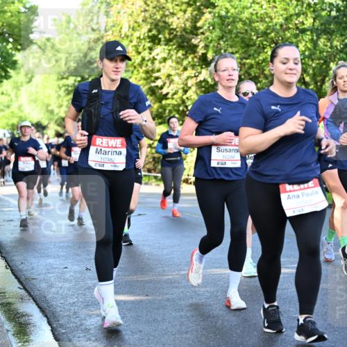 14.06.2026 - REWE Women's Run Dr. Thomas Lammeyer http://msf.ph/oto/9757460 14.06.2026 09:21:23 Laufen 10382, 7, 10288, 7, 01, 10357, 10775, 7 meine-sportfotos.de