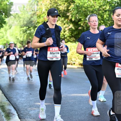 14.06.2026 - REWE Women's Run Dr. Thomas Lammeyer http://msf.ph/oto/9757466 14.06.2026 09:21:24 Laufen 10382, 57, 10288, 10357, 57, 1 meine-sportfotos.de