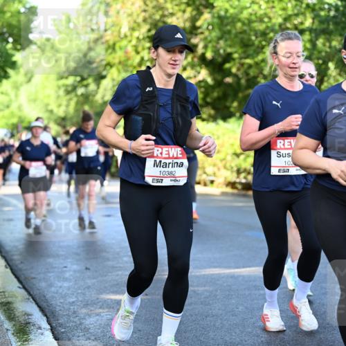 14.06.2026 - REWE Women's Run Dr. Thomas Lammeyer http://msf.ph/oto/9757468 14.06.2026 09:21:24 Laufen 10382, 7, 102, 7, 10357 meine-sportfotos.de