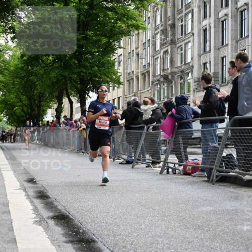 14.06.2026 - REWE Women's Run J. Mangold http://msf.ph/oto/9757472 14.06.2026 10:56:21 Ziel 5945 meine-sportfotos.de
