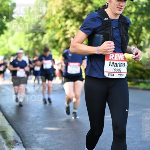 14.06.2026 - REWE Women's Run Dr. Thomas Lammeyer http://msf.ph/oto/9757479 14.06.2026 09:21:25 Laufen 10382, 7, 10288, 7 meine-sportfotos.de