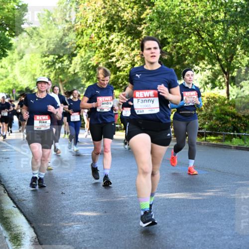 14.06.2026 - REWE Women's Run Dr. Thomas Lammeyer http://msf.ph/oto/9757489 14.06.2026 09:21:25 Laufen 10826, 11144, 10965 meine-sportfotos.de