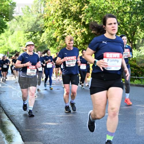14.06.2026 - REWE Women's Run Dr. Thomas Lammeyer http://msf.ph/oto/9757498 14.06.2026 09:21:26 Laufen 10826, 11144, 10965, 11376 meine-sportfotos.de