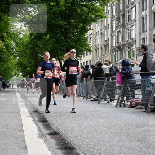 14.06.2026 - REWE Women's Run J. Mangold http://msf.ph/oto/9757505 14.06.2026 10:56:34 Ziel 5023, 5070, 5219, 5571, 5583, 6053 meine-sportfotos.de