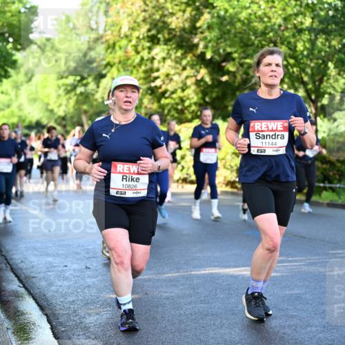 14.06.2026 - REWE Women's Run Dr. Thomas Lammeyer http://msf.ph/oto/9757515 14.06.2026 09:21:27 Laufen 10826, 11144, 7, 11376, 57 meine-sportfotos.de