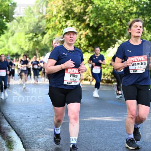 14.06.2026 - REWE Women's Run Dr. Thomas Lammeyer http://msf.ph/oto/9757519 14.06.2026 09:21:27 Laufen 10826, 7, 11144 meine-sportfotos.de