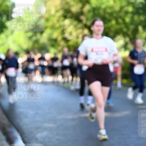 14.06.2026 - REWE Women's Run Dr. Thomas Lammeyer http://msf.ph/oto/9757540 14.06.2026 09:21:29 Laufen  meine-sportfotos.de
