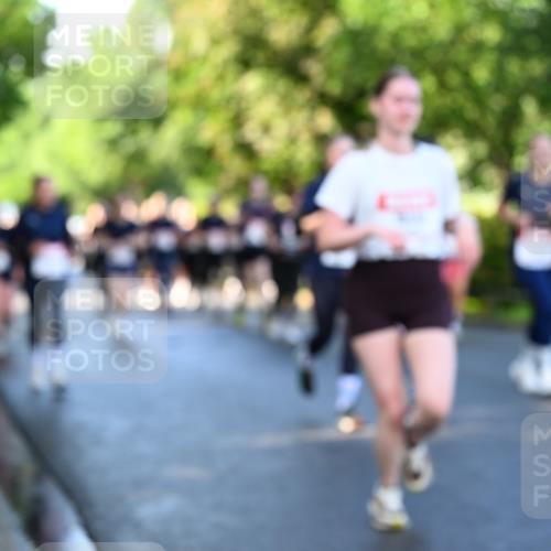 14.06.2026 - REWE Women's Run Dr. Thomas Lammeyer http://msf.ph/oto/9757541 14.06.2026 09:21:29 Laufen  meine-sportfotos.de