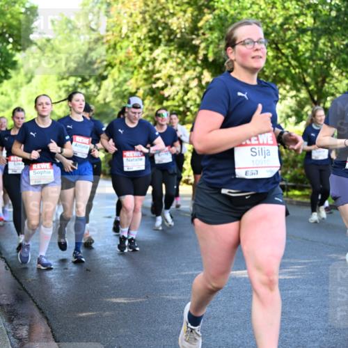14.06.2026 - REWE Women's Run Dr. Thomas Lammeyer http://msf.ph/oto/9757612 14.06.2026 09:21:34 Laufen 10910, 11063 meine-sportfotos.de