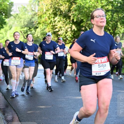 14.06.2026 - REWE Women's Run Dr. Thomas Lammeyer http://msf.ph/oto/9757614 14.06.2026 09:21:34 Laufen 10910, 11063 meine-sportfotos.de
