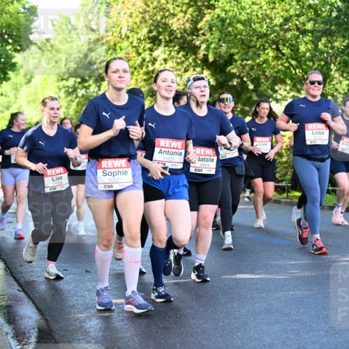 14.06.2026 - REWE Women's Run Dr. Thomas Lammeyer http://msf.ph/oto/9757626 14.06.2026 09:21:35 Laufen 11235, 57, 10581, 7, 57, 11121, 10516, 7, 10747, 10670 meine-sportfotos.de
