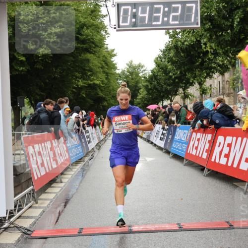 14.06.2026 - REWE Women's Run Strokosch-Dieckow http://msf.ph/oto/9757683 14.06.2026 09:43:49 Ziel 10848, 11508 meine-sportfotos.de