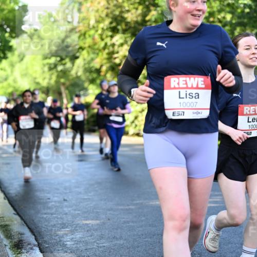14.06.2026 - REWE Women's Run Dr. Thomas Lammeyer http://msf.ph/oto/9757688 14.06.2026 09:21:39 Laufen 10007, 10009, 10006, 7 meine-sportfotos.de