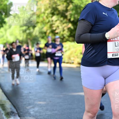 14.06.2026 - REWE Women's Run Dr. Thomas Lammeyer http://msf.ph/oto/9757691 14.06.2026 09:21:40 Laufen 10007, 10009, 7 meine-sportfotos.de