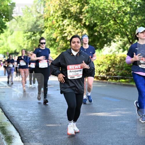 14.06.2026 - REWE Women's Run Dr. Thomas Lammeyer http://msf.ph/oto/9757729 14.06.2026 09:21:42 Laufen 11398, 7, 7 meine-sportfotos.de