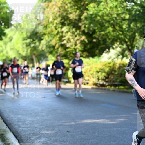 14.06.2026 - REWE Women's Run Dr. Thomas Lammeyer http://msf.ph/oto/9757936 14.06.2026 09:21:58 Laufen 10406 meine-sportfotos.de
