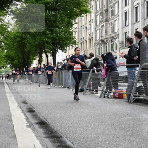 14.06.2026 - REWE Women's Run J. Mangold http://msf.ph/oto/9758012 14.06.2026 10:58:01 Ziel 5111, 5113, 5320, 5679, 5898 meine-sportfotos.de