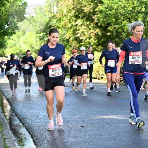 14.06.2026 - REWE Women's Run Dr. Thomas Lammeyer http://msf.ph/oto/9758024 14.06.2026 09:22:06 Laufen 10725, 857, 10408, 7 meine-sportfotos.de