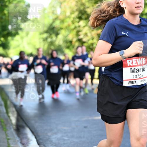 14.06.2026 - REWE Women's Run Dr. Thomas Lammeyer http://msf.ph/oto/9758052 14.06.2026 09:22:08 Laufen 30, 10725, 7 meine-sportfotos.de