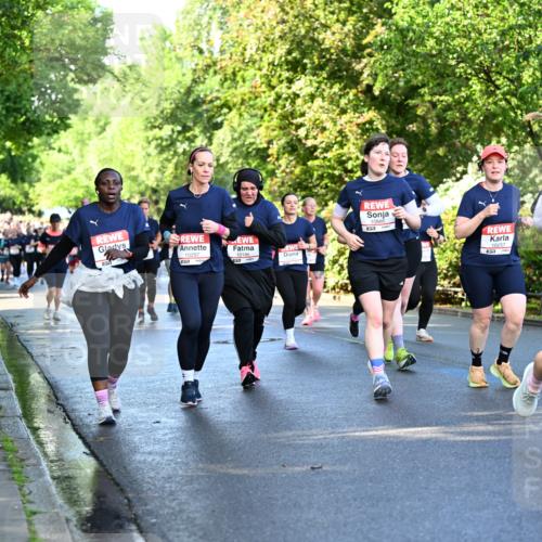 14.06.2026 - REWE Women's Run Dr. Thomas Lammeyer http://msf.ph/oto/9758067 14.06.2026 09:22:09 Laufen 888, 10297, 10766 meine-sportfotos.de