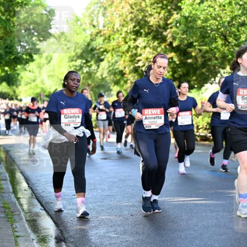 14.06.2026 - REWE Women's Run Dr. Thomas Lammeyer http://msf.ph/oto/9758093 14.06.2026 09:22:11 Laufen 10084, 10297, 7, 1088, 7 meine-sportfotos.de