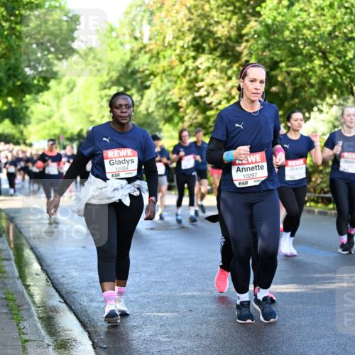 14.06.2026 - REWE Women's Run Dr. Thomas Lammeyer http://msf.ph/oto/9758100 14.06.2026 09:22:11 Laufen 10084, 10297, 57, 0886 meine-sportfotos.de