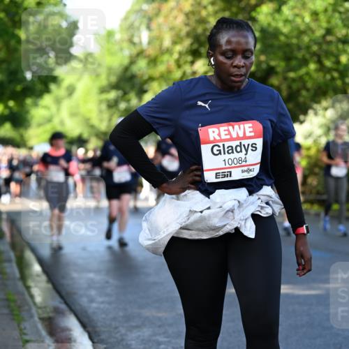 14.06.2026 - REWE Women's Run Dr. Thomas Lammeyer http://msf.ph/oto/9758121 14.06.2026 09:22:14 Laufen 10084 meine-sportfotos.de