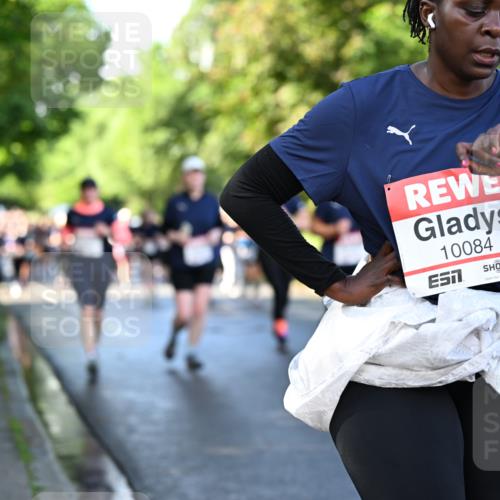 14.06.2026 - REWE Women's Run Dr. Thomas Lammeyer http://msf.ph/oto/9758133 14.06.2026 09:22:14 Laufen 10084 meine-sportfotos.de