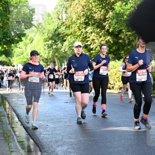 14.06.2026 - REWE Women's Run Dr. Thomas Lammeyer http://msf.ph/oto/9758140 14.06.2026 09:22:15 Laufen 11083, 57, 10208, 10171 meine-sportfotos.de