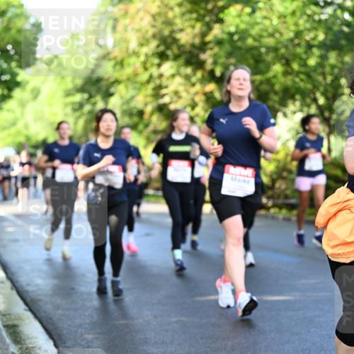 14.06.2026 - REWE Women's Run Dr. Thomas Lammeyer http://msf.ph/oto/9758310 14.06.2026 09:22:32 Laufen 10036, 7 meine-sportfotos.de