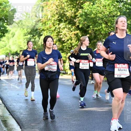 14.06.2026 - REWE Women's Run Dr. Thomas Lammeyer http://msf.ph/oto/9758319 14.06.2026 09:22:33 Laufen 10861, 11498, 10564, 7 meine-sportfotos.de