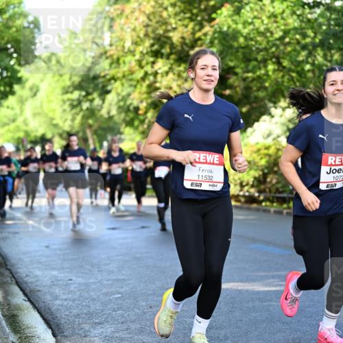 14.06.2026 - REWE Women's Run Dr. Thomas Lammeyer http://msf.ph/oto/9758358 14.06.2026 09:22:35 Laufen 11532, 10726, 7, 10823, 1 meine-sportfotos.de