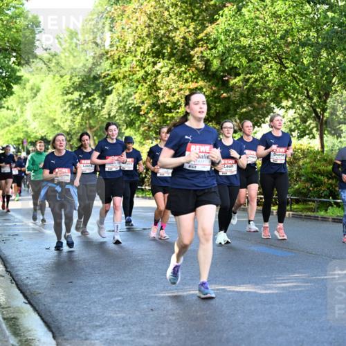 14.06.2026 - REWE Women's Run Dr. Thomas Lammeyer http://msf.ph/oto/9758417 14.06.2026 09:22:39 Laufen 077, 57, 10702 meine-sportfotos.de