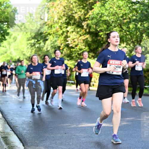 14.06.2026 - REWE Women's Run Dr. Thomas Lammeyer http://msf.ph/oto/9758427 14.06.2026 09:22:40 Laufen 077 meine-sportfotos.de