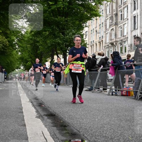 14.06.2026 - REWE Women's Run J. Mangold http://msf.ph/oto/9758456 14.06.2026 10:59:31 Ziel 5139, 5258, 5886, 5928, 6030, 6031 meine-sportfotos.de