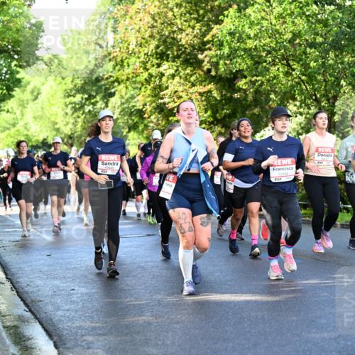14.06.2026 - REWE Women's Run Dr. Thomas Lammeyer http://msf.ph/oto/9758615 14.06.2026 09:22:53 Laufen 10445, 10498, 57 meine-sportfotos.de