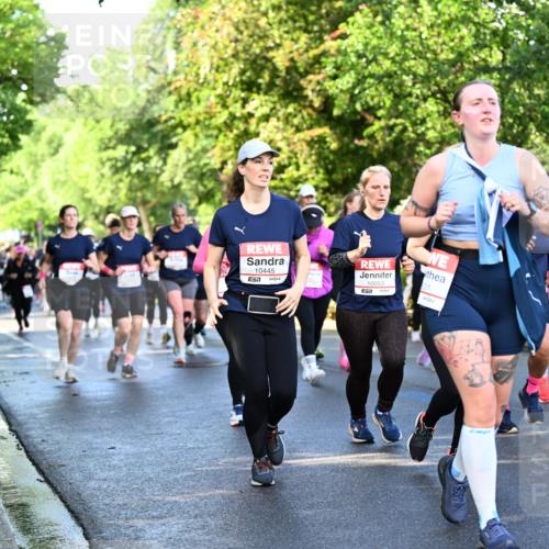 14.06.2026 - REWE Women's Run Dr. Thomas Lammeyer http://msf.ph/oto/9758639 14.06.2026 09:22:54 Laufen 10445, 7, 10053, 57, 21, 10498, 57 meine-sportfotos.de