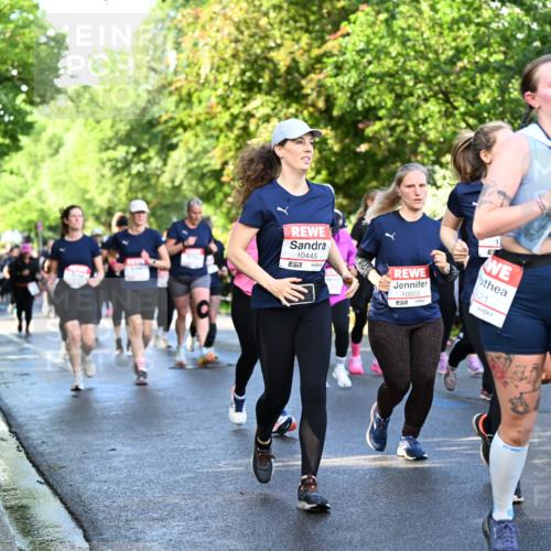 14.06.2026 - REWE Women's Run Dr. Thomas Lammeyer http://msf.ph/oto/9758644 14.06.2026 09:22:54 Laufen 10445, 57, 10053, 7, 821 meine-sportfotos.de