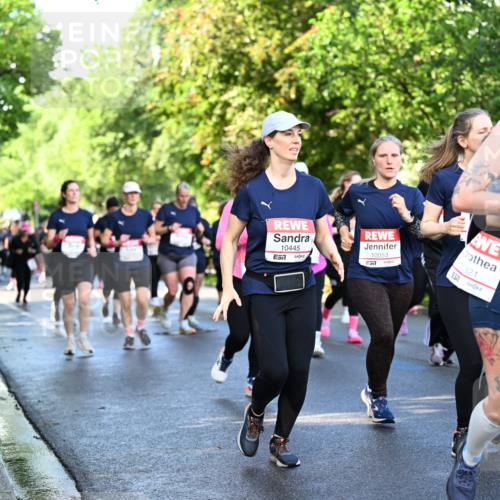 14.06.2026 - REWE Women's Run Dr. Thomas Lammeyer http://msf.ph/oto/9758646 14.06.2026 09:22:54 Laufen 10445, 10053, 57, 0321 meine-sportfotos.de