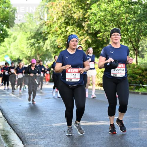 14.06.2026 - REWE Women's Run Dr. Thomas Lammeyer http://msf.ph/oto/9758730 14.06.2026 09:23:00 Laufen 11299, 57, 10418, 11127 meine-sportfotos.de