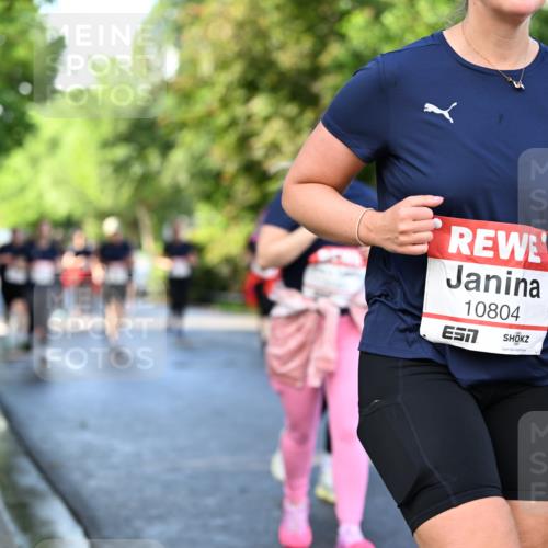 14.06.2026 - REWE Women's Run Dr. Thomas Lammeyer http://msf.ph/oto/9758988 14.06.2026 09:23:19 Laufen 10804 meine-sportfotos.de
