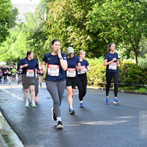 14.06.2026 - REWE Women's Run Dr. Thomas Lammeyer http://msf.ph/oto/9759043 14.06.2026 09:23:23 Laufen 10957, 11420, 11497, 7, 11488, 1032 meine-sportfotos.de