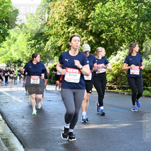 14.06.2026 - REWE Women's Run Dr. Thomas Lammeyer http://msf.ph/oto/9759050 14.06.2026 09:23:24 Laufen 10952, 11420, 57, 10460, 1149, 10591 meine-sportfotos.de